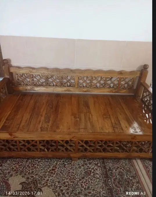 تخت سنتی|تخت و صندلی بچه|زرند, |دیوار
