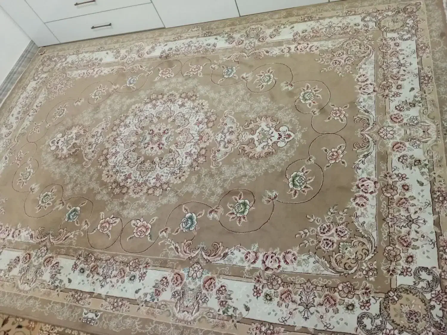 جفت ۶ متری و یکی ۴ متری|فرش|نهاوند, |دیوار