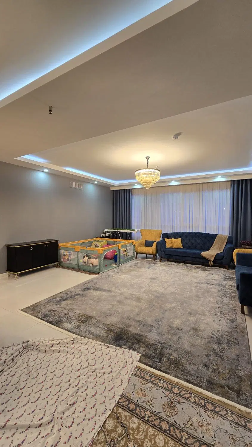 ۱۴۰ متر/رو به نما/باغستان غربی/سرایداری/لابی - Ansicht 3