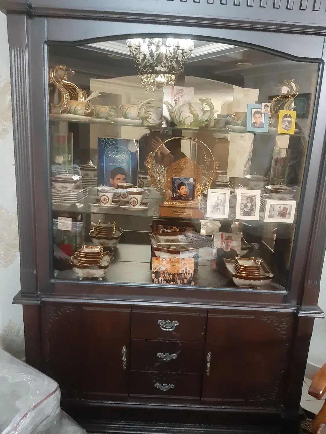 بوفه|بوفه، ویترین، کنسول|تهران, باغ خزانه|دیوار