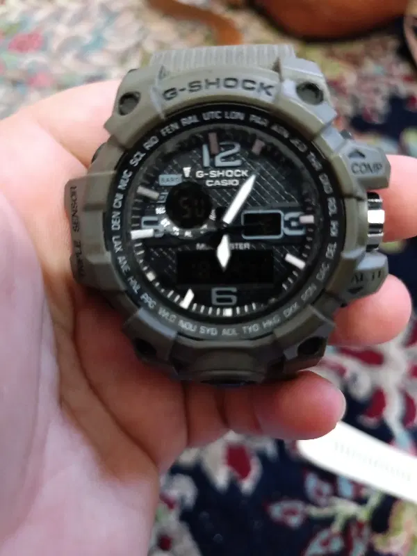 ساعت G-shock|ساعت|مشهد, حضرت حجت|دیوار