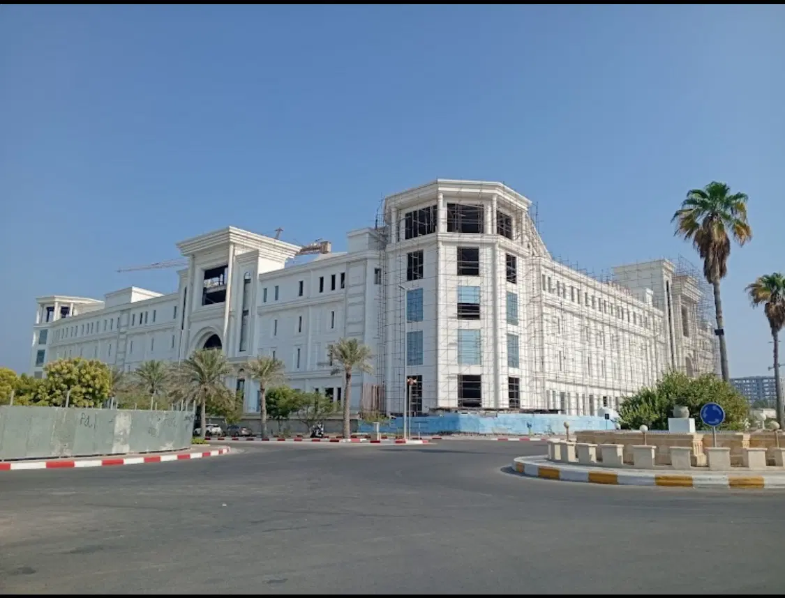 تصویر اصلی