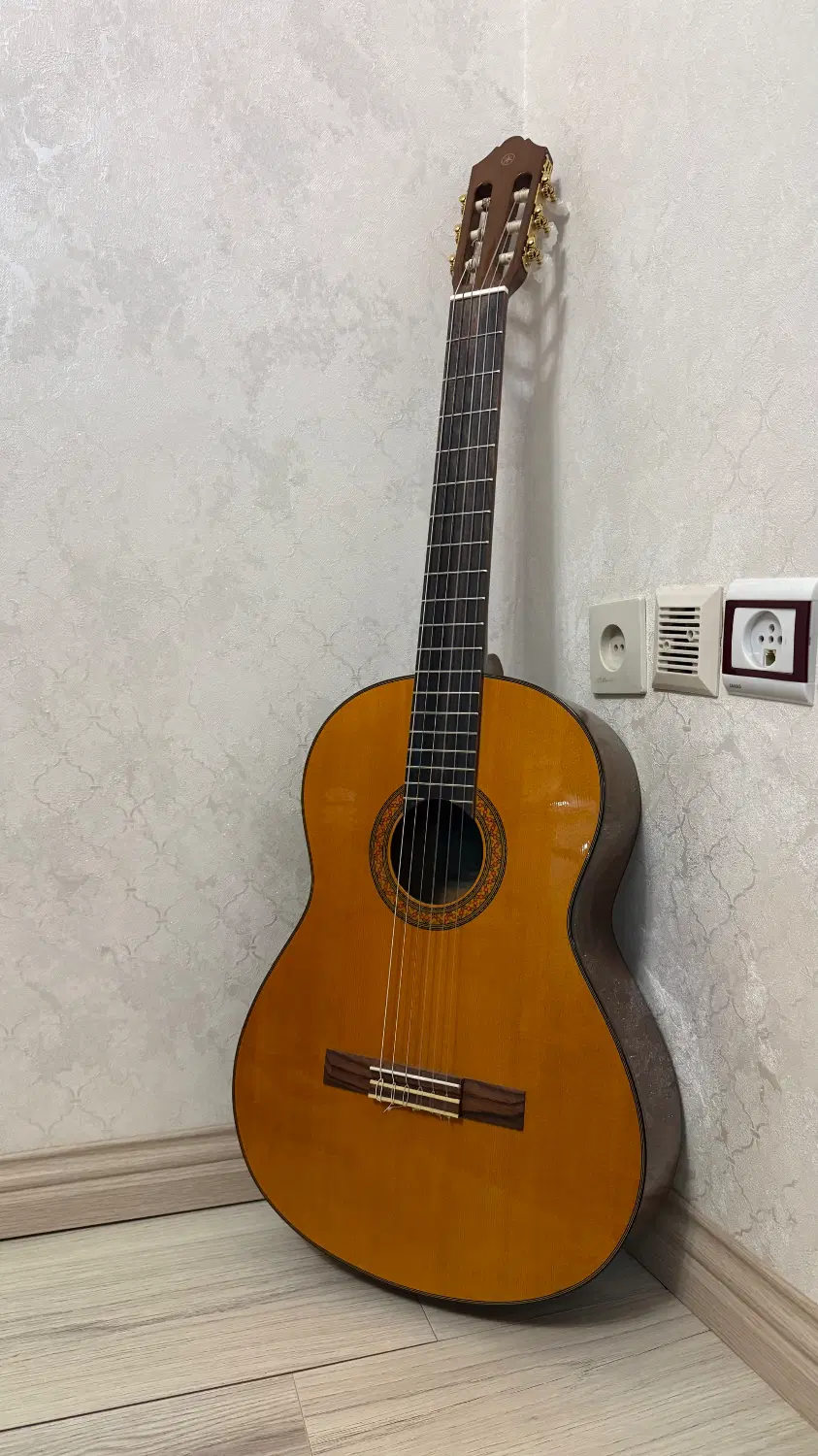 گیتار YAMAHA c70|گیتار، بیس، امپلیفایر|مشگین شهر, |دیوار