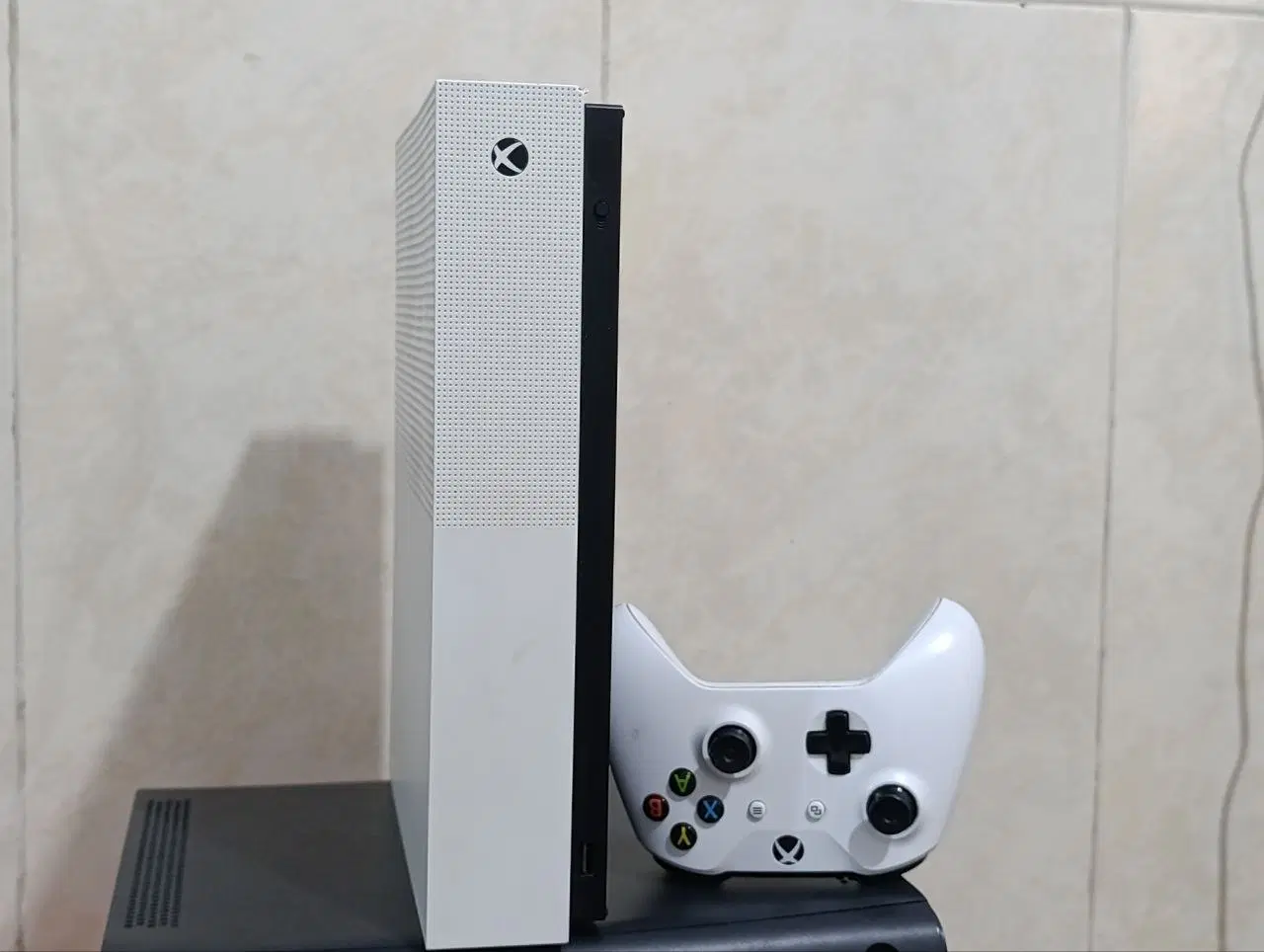 Xbox one s 1 TB|کنسول، بازی ویدئویی و آنلاین|بندرعباس, |دیوار