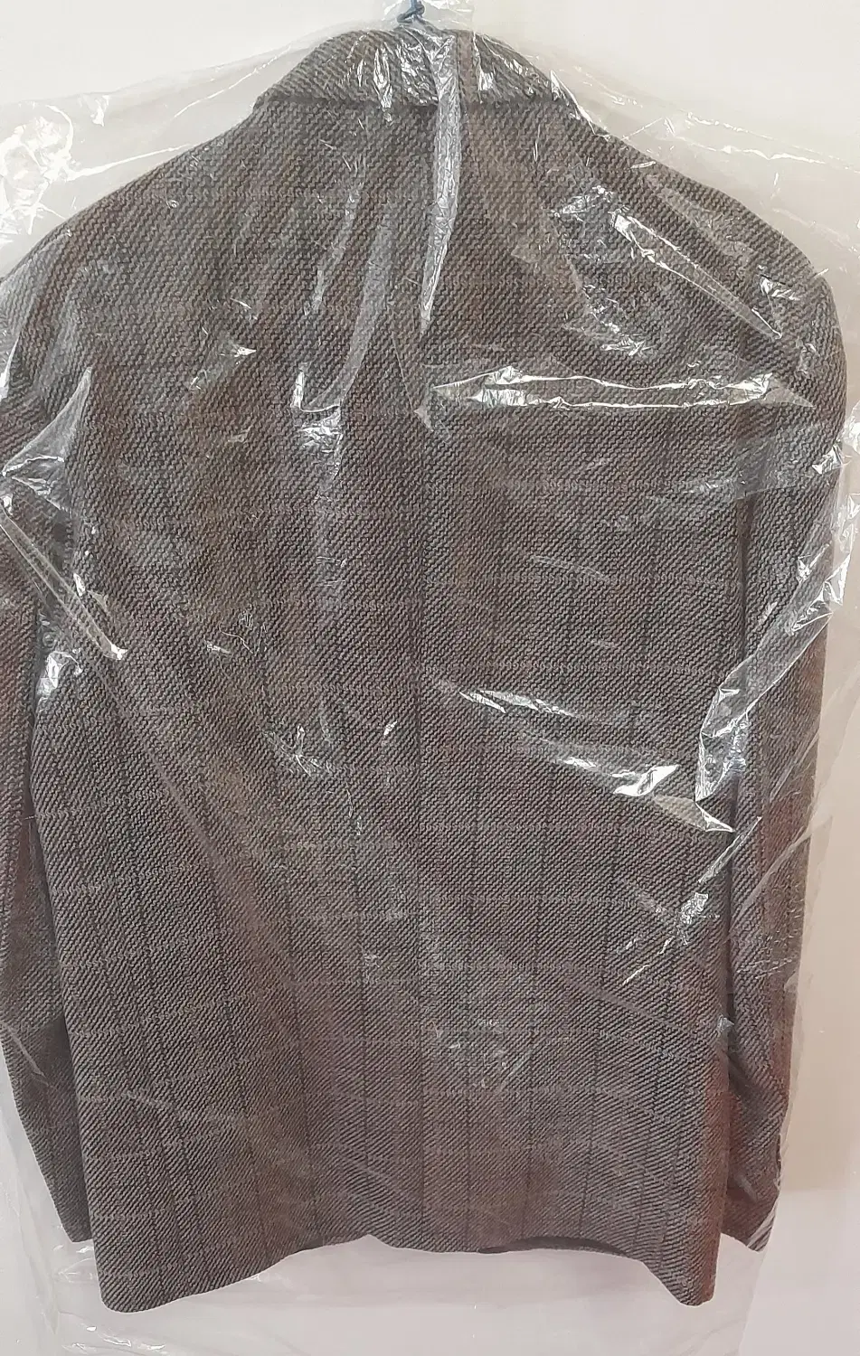 کُت|لباس|بناب, |دیوار