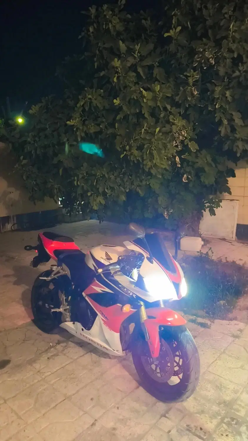 cbr600|موتورسیکلت|اصفهان, قلعه طبره|دیوار