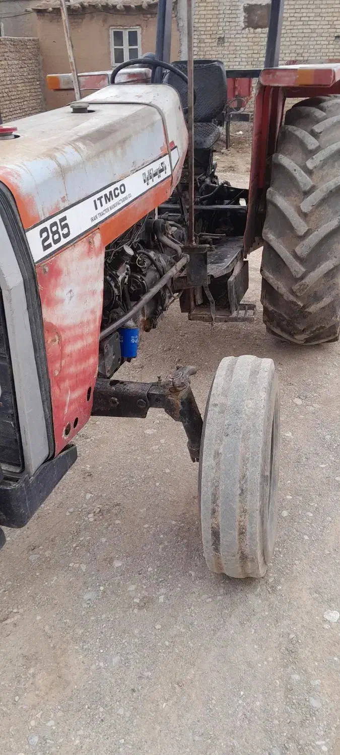 تراکتورمدل ۸۱درحدصفر|خودرو سنگین|نورآباد, |دیوار