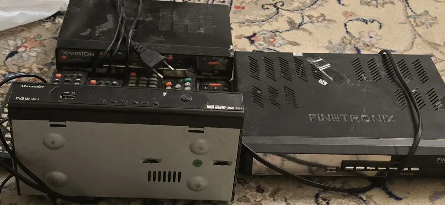 گیرنده|تلویزیون و پروژکتور|تهران, آسمان|دیوار