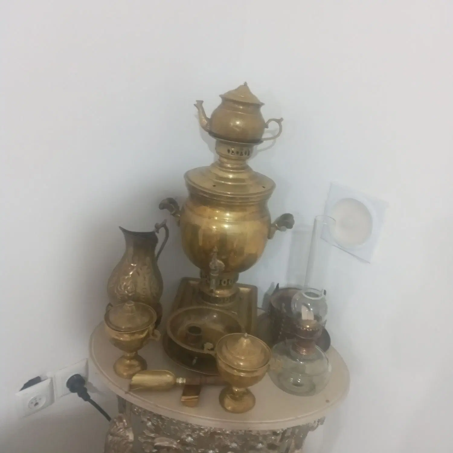 برنز|سماور، چای‌ساز، قهوه‌ساز|چهارباغ, |دیوار