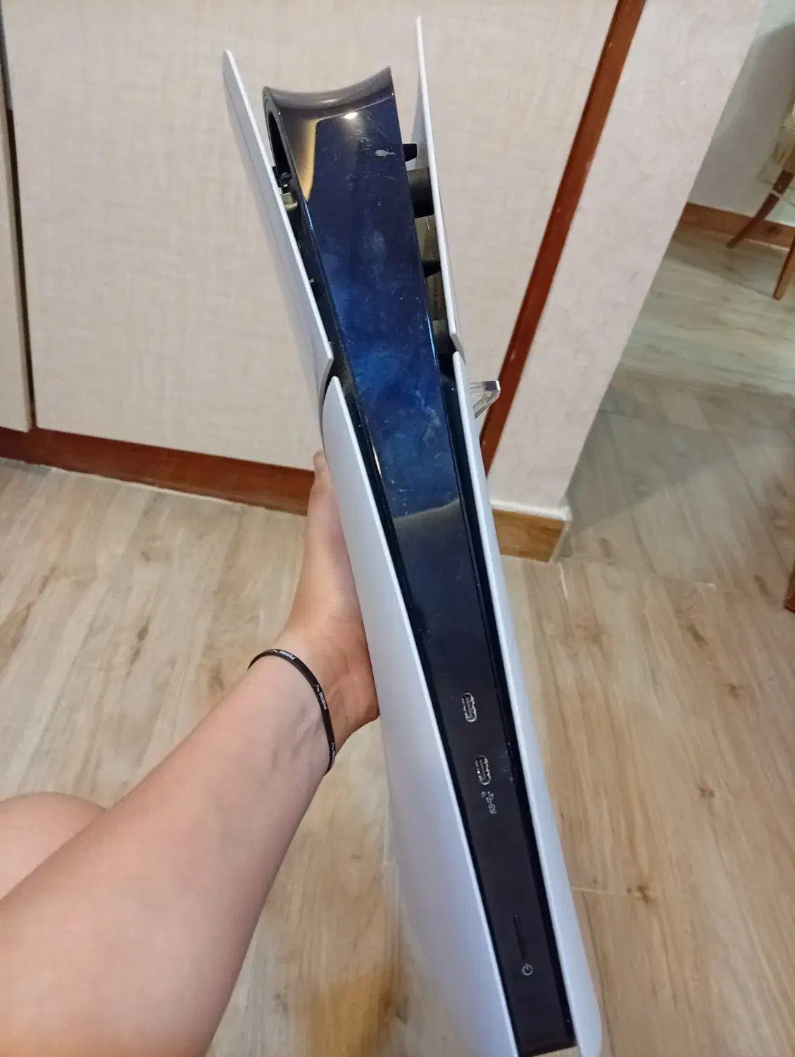 ps5|کنسول، بازی ویدئویی و آنلاین|رشت, معلم|دیوار