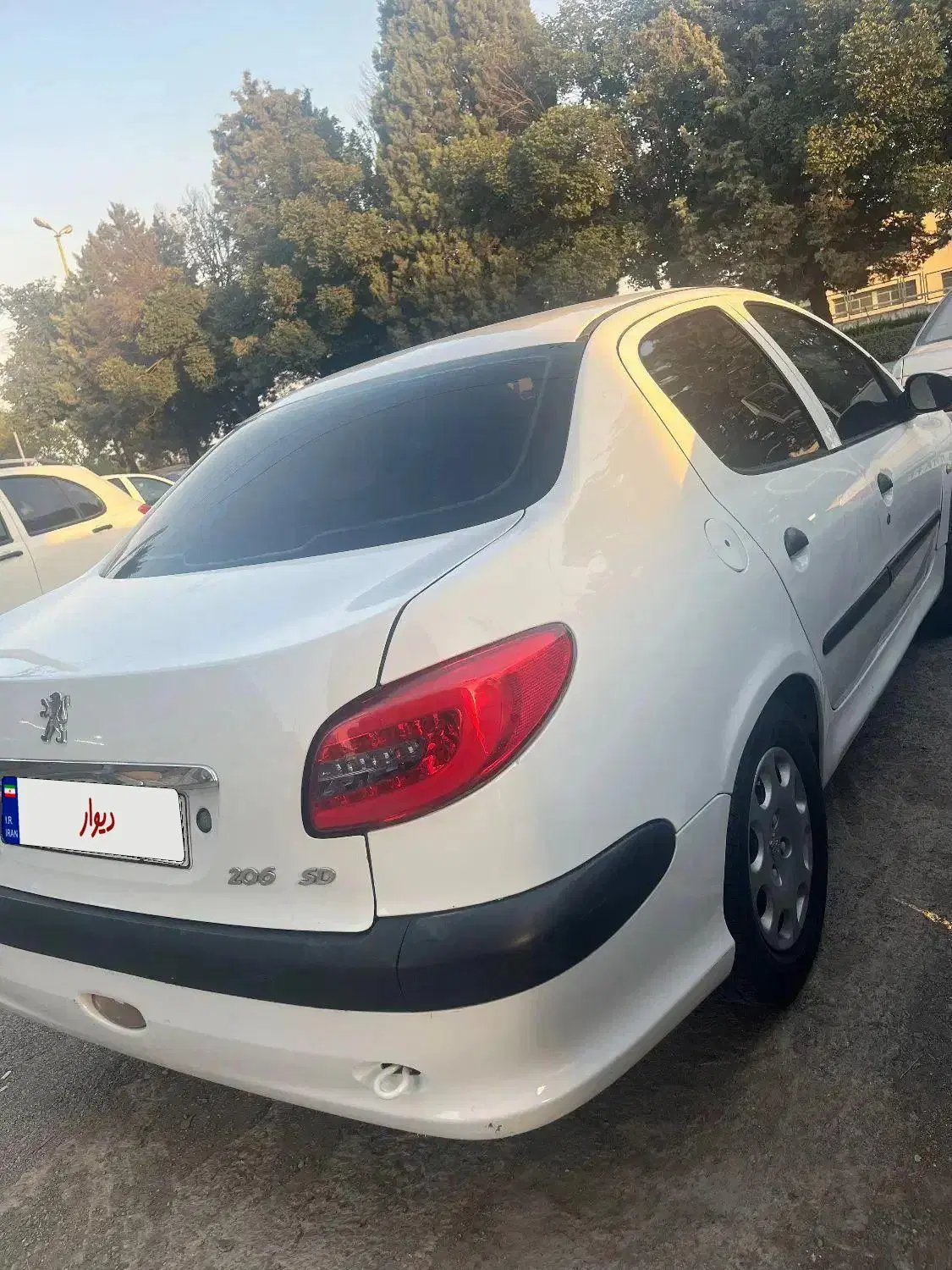 206sd|خودرو سواری و وانت|لنجان, |دیوار