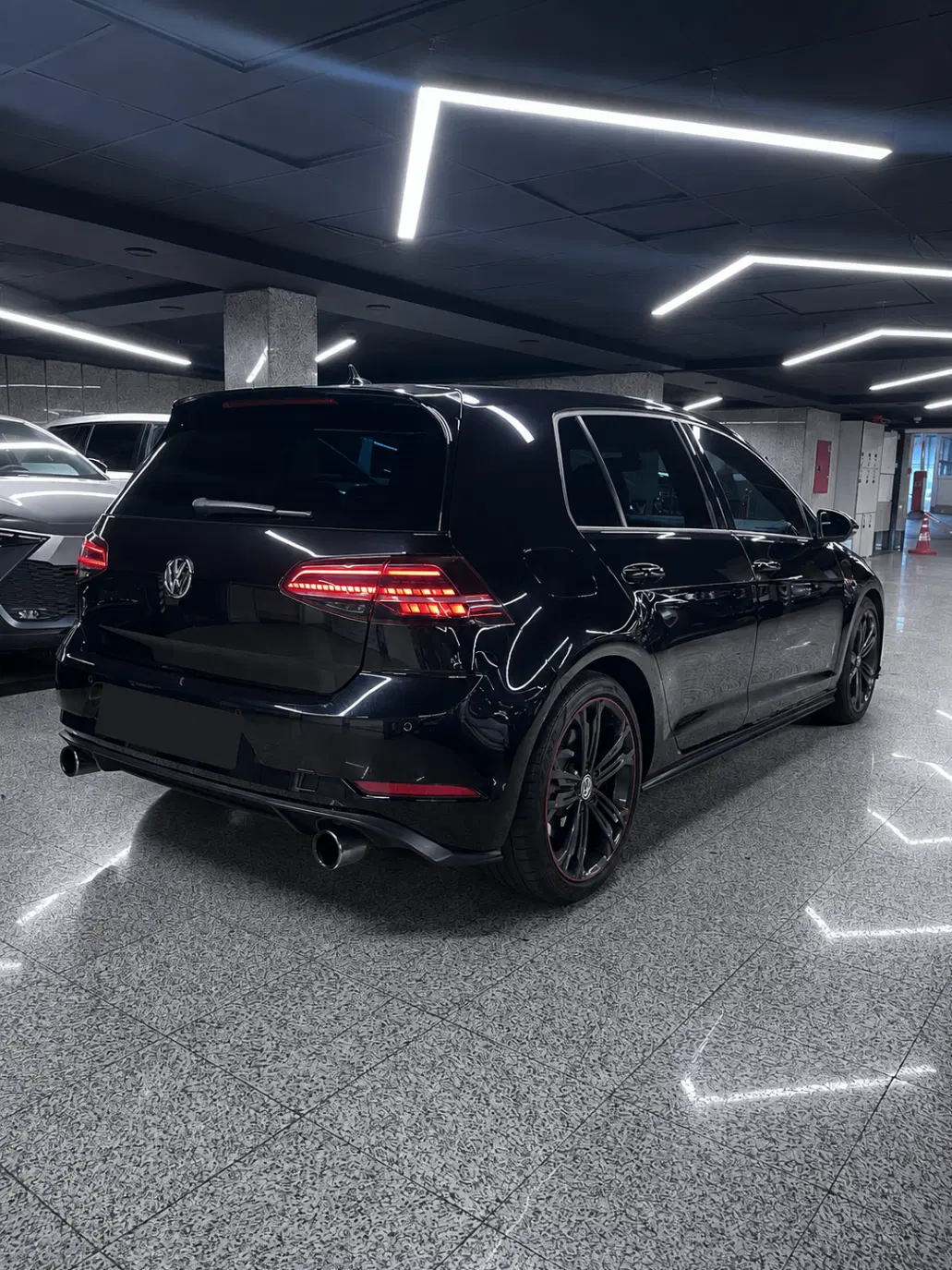 Golf GTI 2018|خودرو سواری و وانت|تهران, ولنجک|دیوار