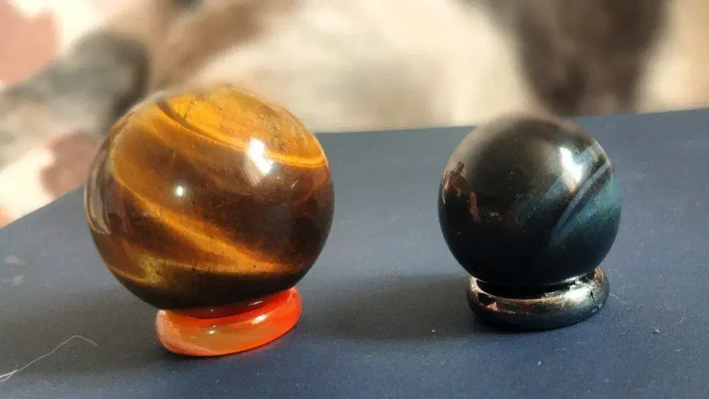 سنگ اصل|کلکسیون اشیاء عتیقه|مشهد, هنرستان|دیوار