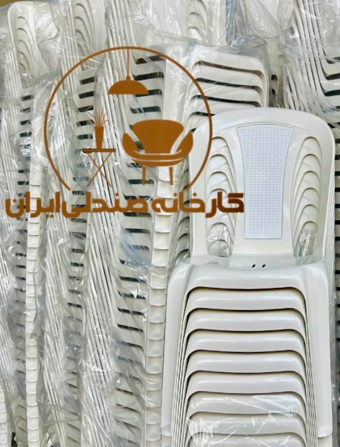 میزتاشو و صندلی پلاستیکی مسجدباغ ناهارخوری غذاخوری|میز و صندلی غذاخوری|تهران, نازیآباد|دیوار