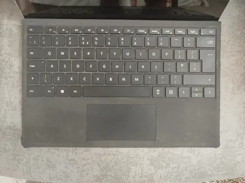 surface pro 6|رایانه همراه|مشهد, شهرک امام هادی (شهرک غرب)|دیوار
