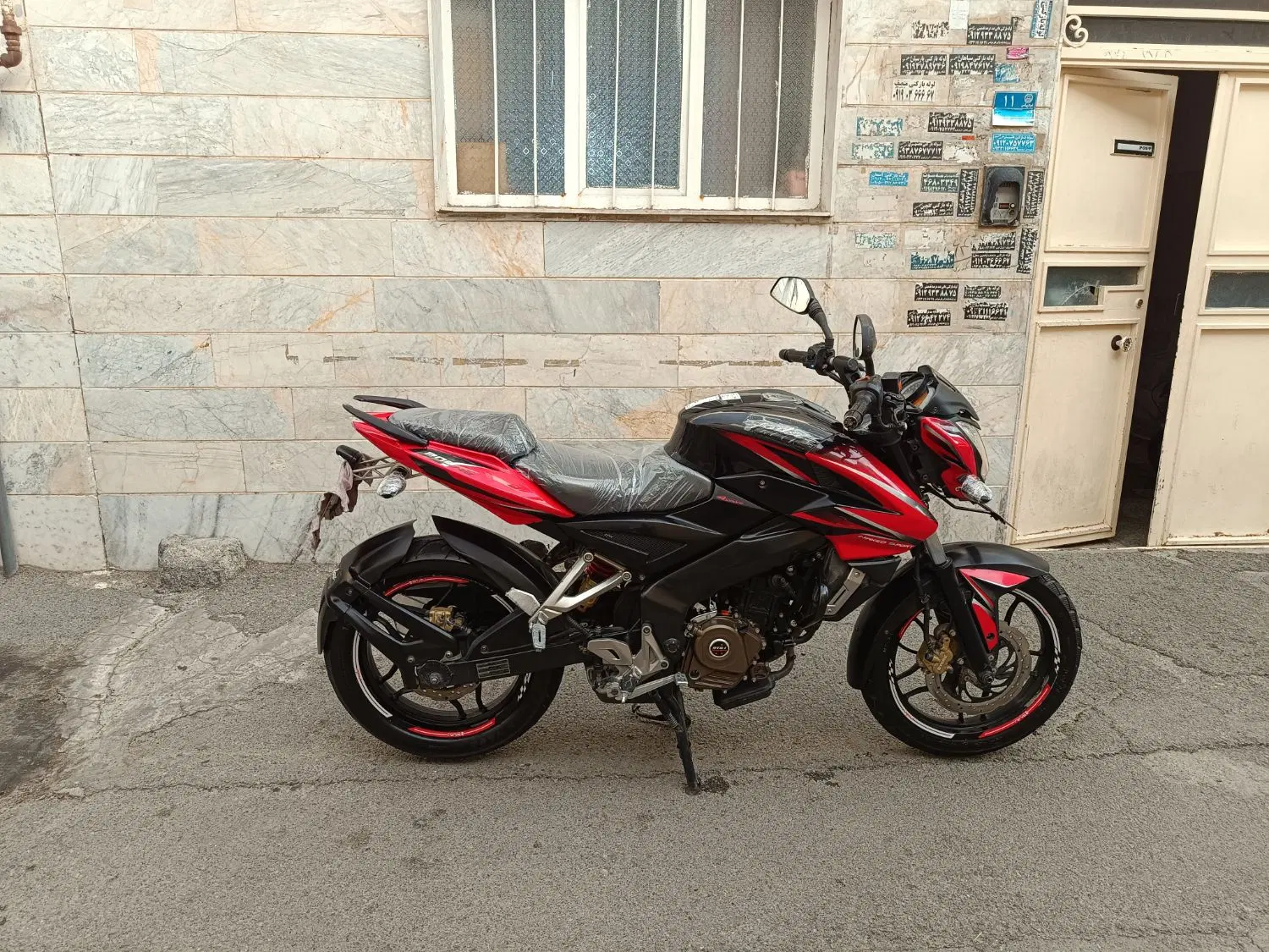 ns200 model95|موتورسیکلت|قدس, شهرقدس|دیوار