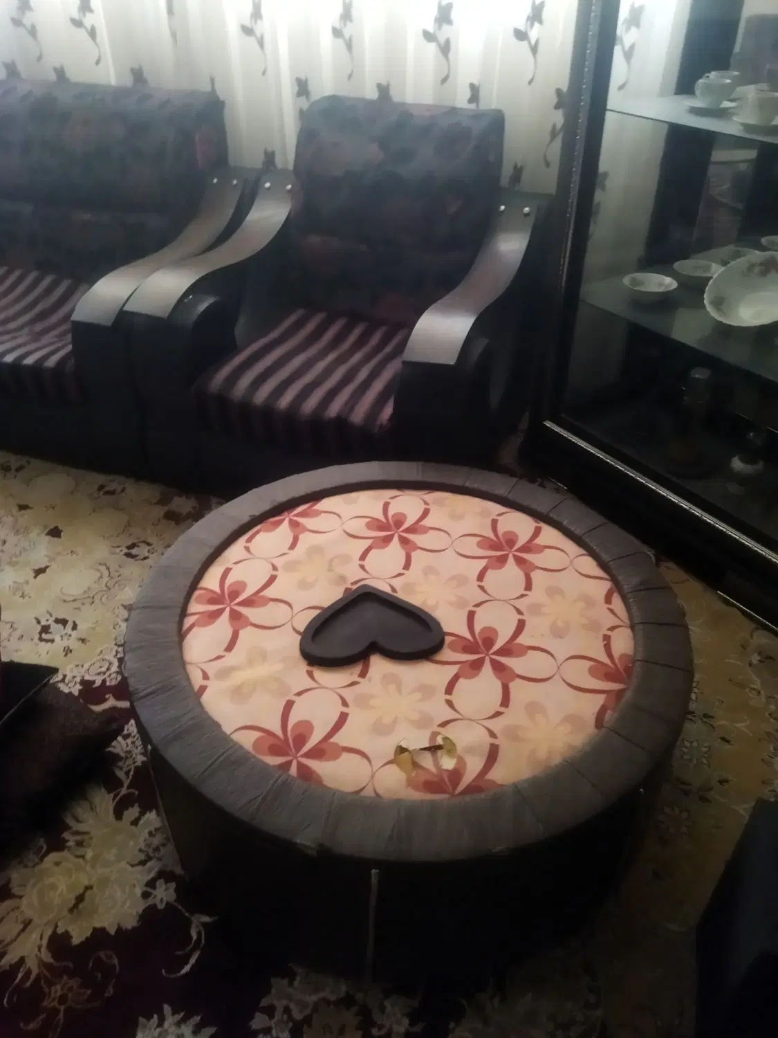 مبل|مبلمان خانگی و میز عسلی|فولادشهر, مسکن مهر فولادشهر|دیوار