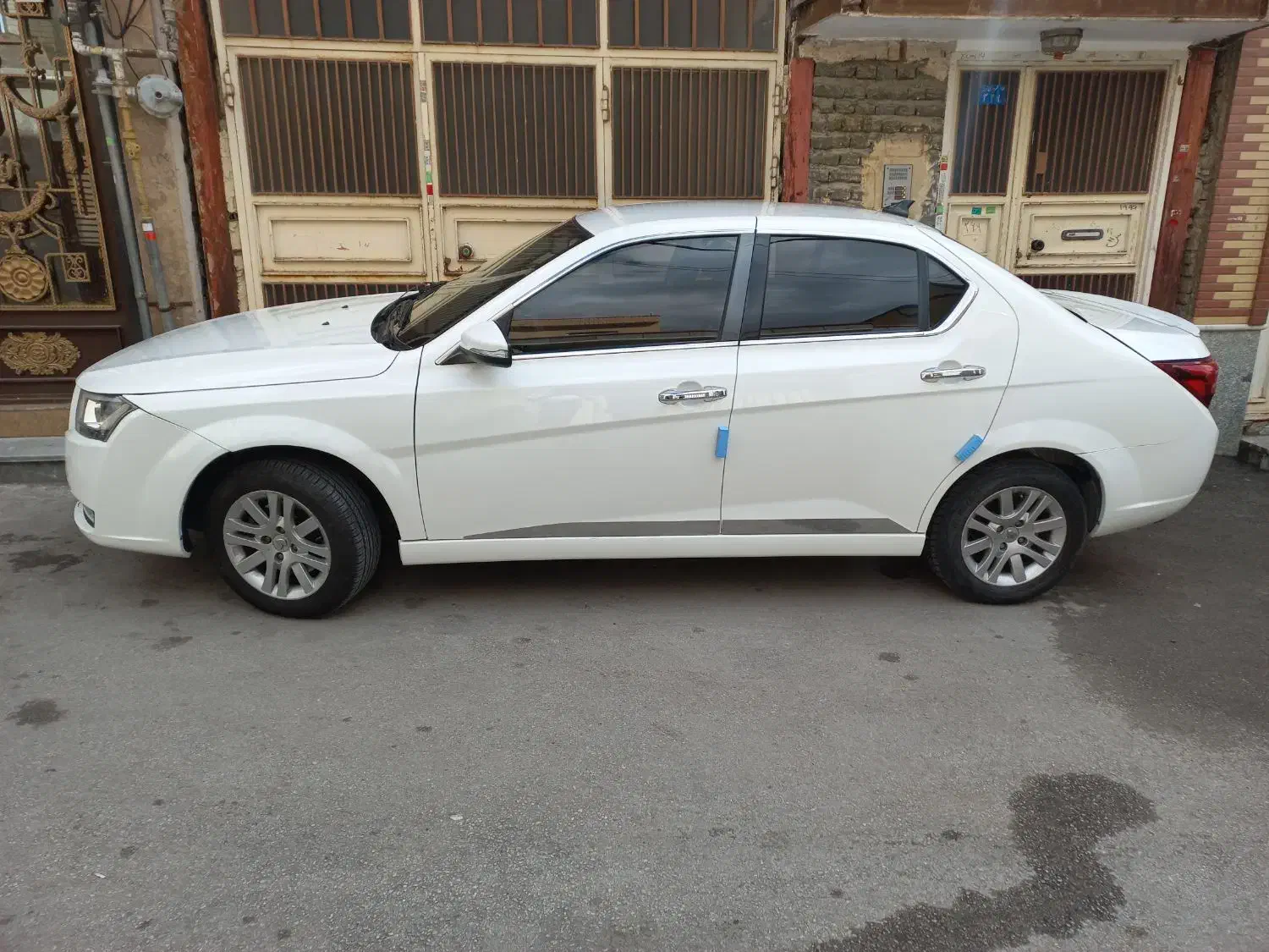 دنا پلاس|خودرو سواری و وانت|تبریز, |دیوار