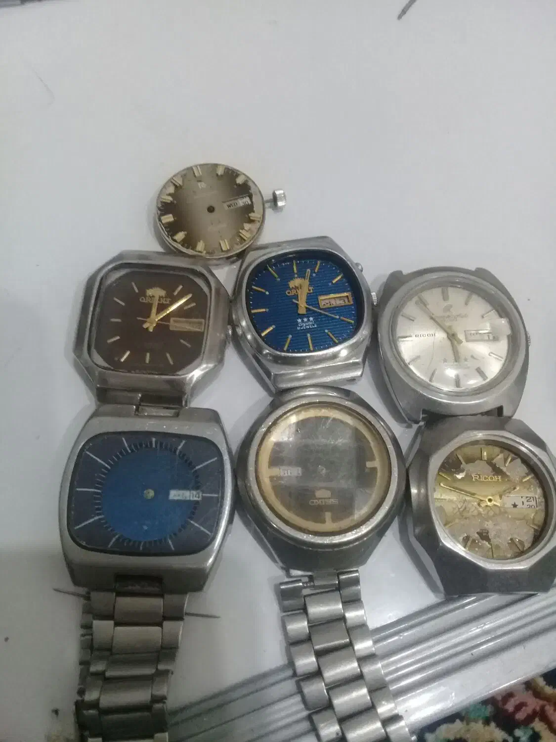 ساعت قدیمی|ساعت|شهر ری, دولت‌آباد|دیوار