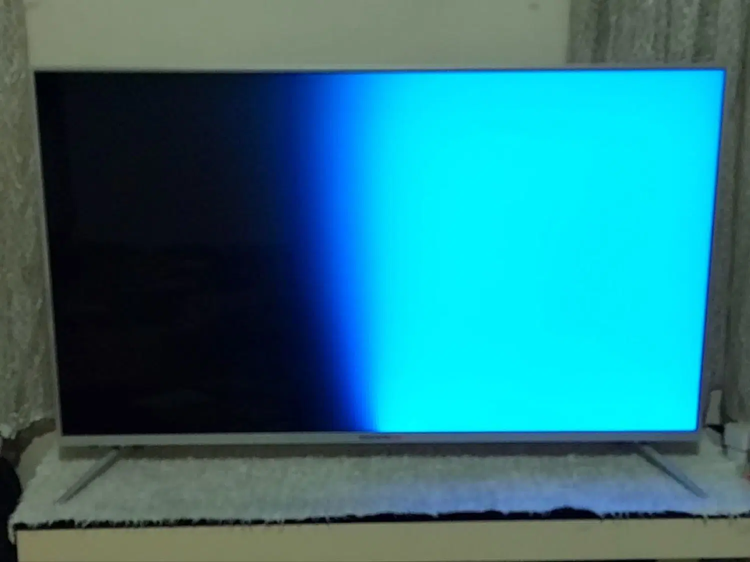 تعمیرات تلویزیون سرویس درمحل تعویض بک لایت Ied.lcd|تلویزیون و پروژکتور|تهران, صادقیه|دیوار