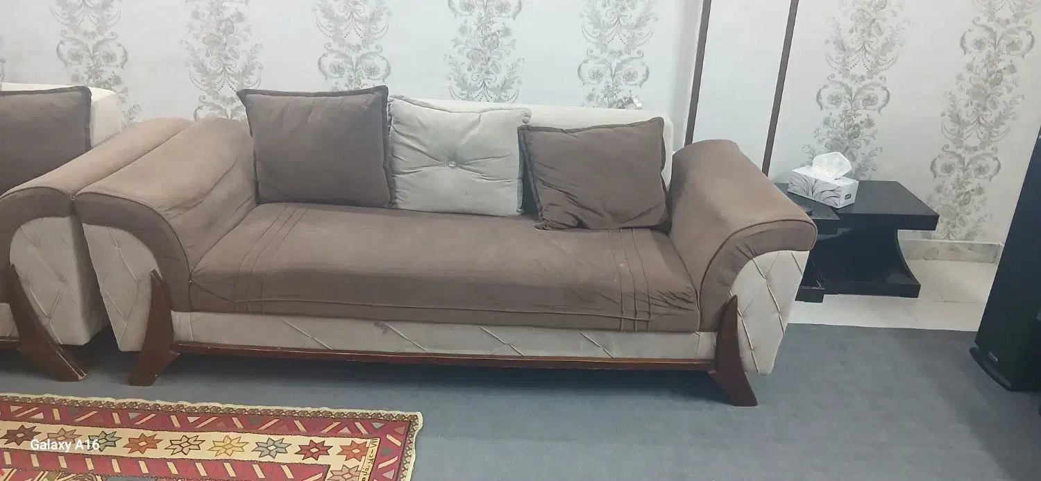 ۷نفر|مبلمان خانگی و میز عسلی|مهریز, |دیوار