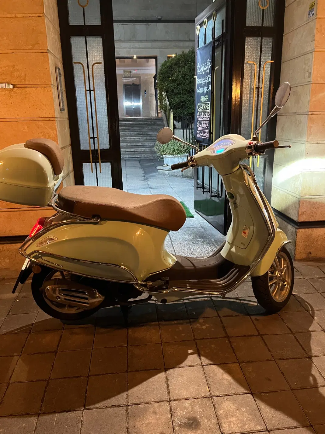 Vespa primavera 1401|موتورسیکلت|تهران, قبا|دیوار