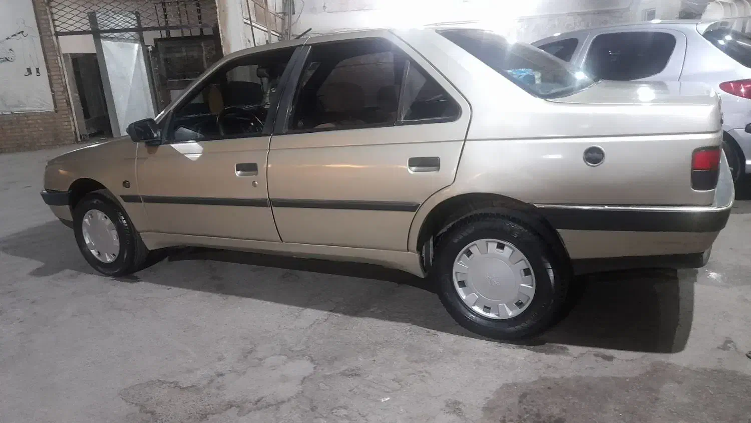 پژو ۴۰۵|خودرو سواری و وانت|مشهد, کشف|دیوار