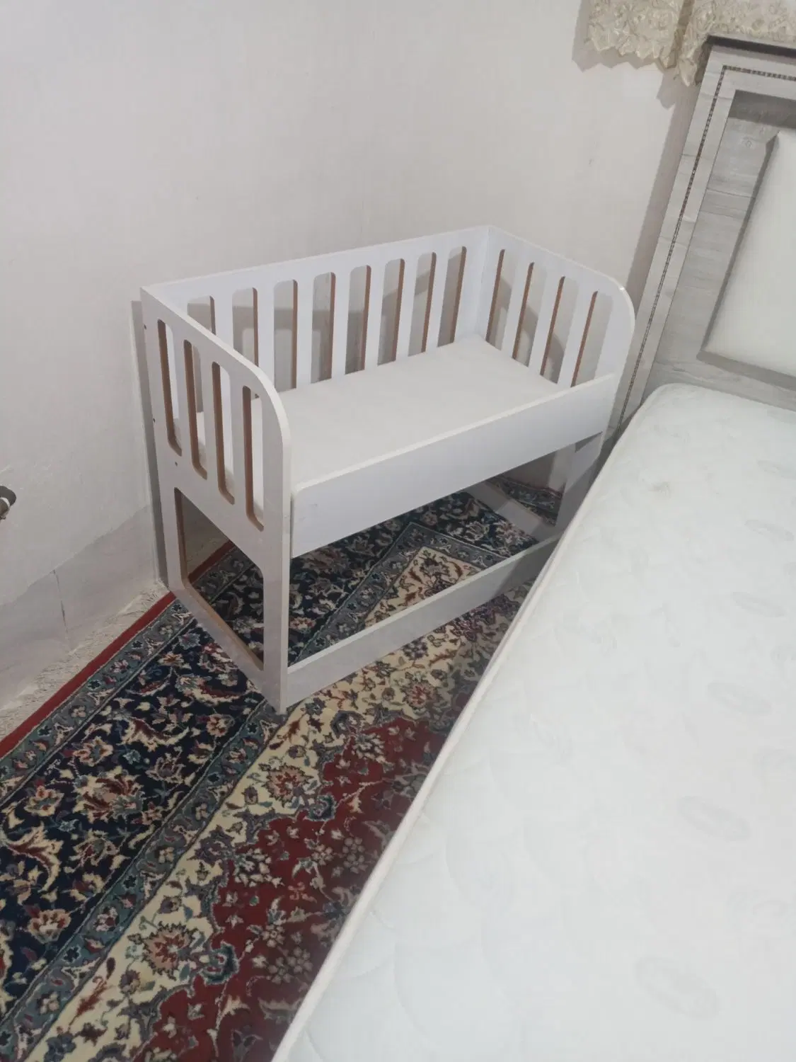 تخت|تخت و سرویس خواب|مرودشت, بیست متری بیمارستان|دیوار