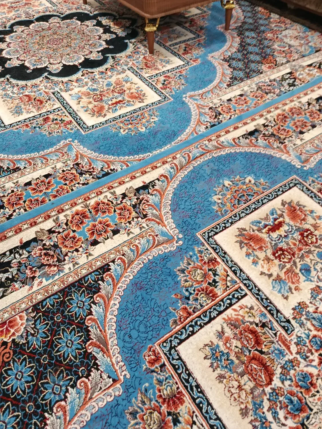 دو عدد قالی|فرش|بجنورد, |دیوار