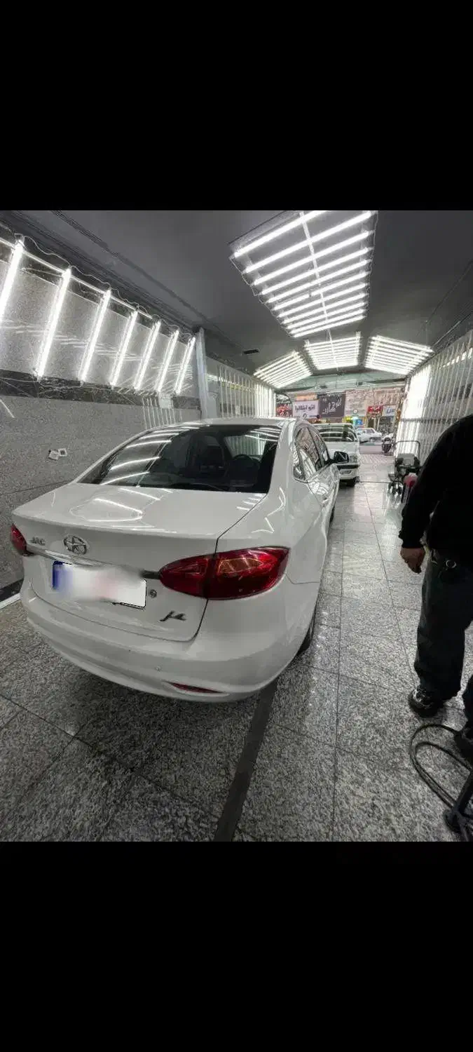 جک j4 بدون رنگ|خودرو سواری و وانت|تهران, تهرانپارس شرقی|دیوار