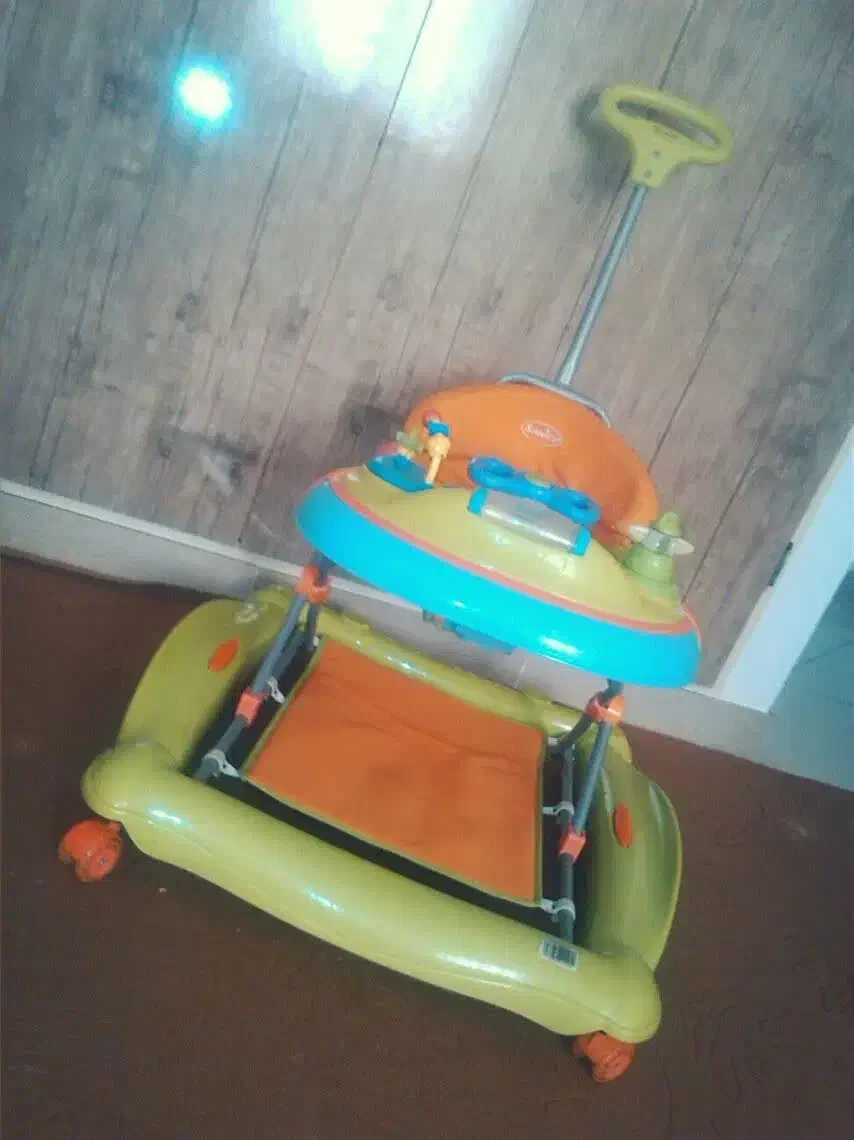 روروئک|کالسکه و لوازم جانبی|اراک, |دیوار