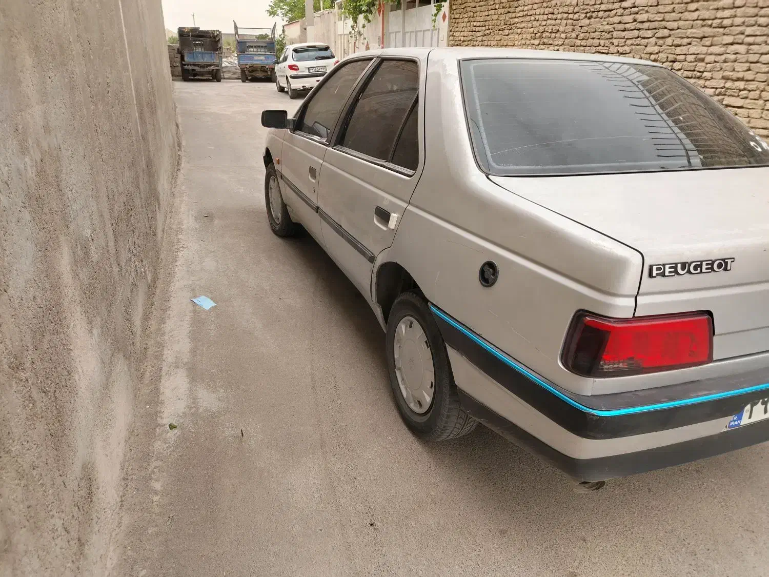 پژو 405 مدل 88|خودرو سواری و وانت|اصفهان, اندوان|دیوار