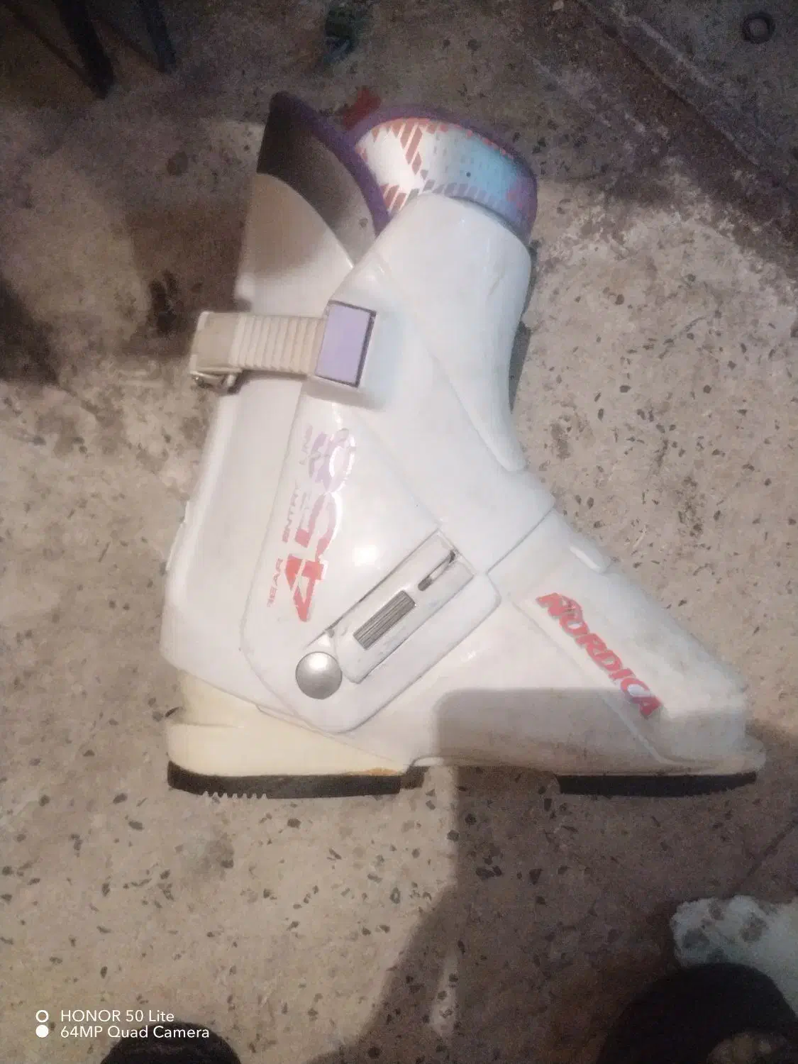 بوت اسکی|ورزش‌های زمستانی|تهران, جوانمردان (اندیشه)|دیوار