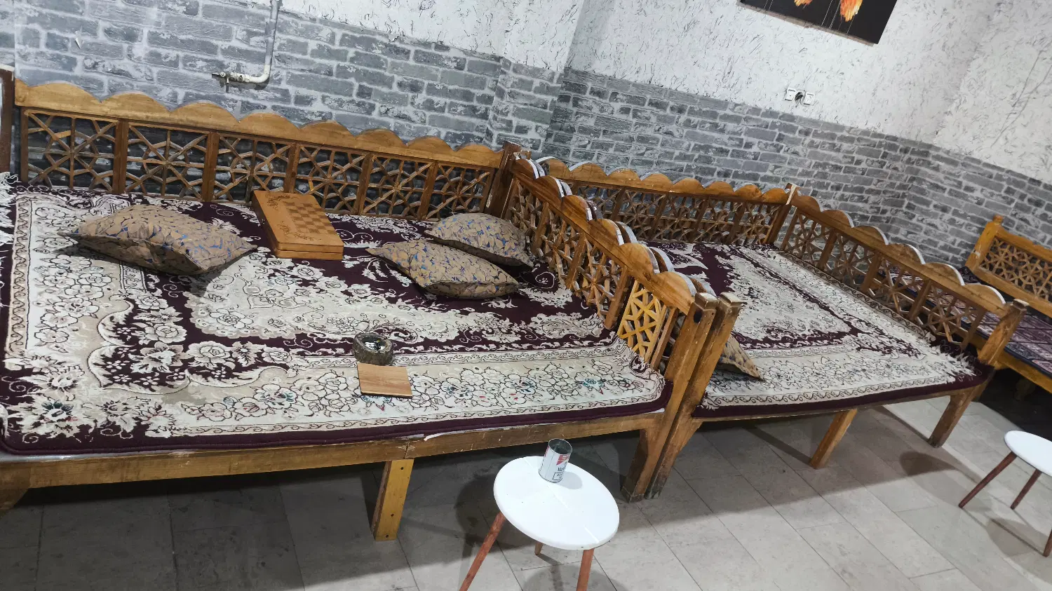 میز|میز و صندلی غذاخوری|کوهدشت, |دیوار