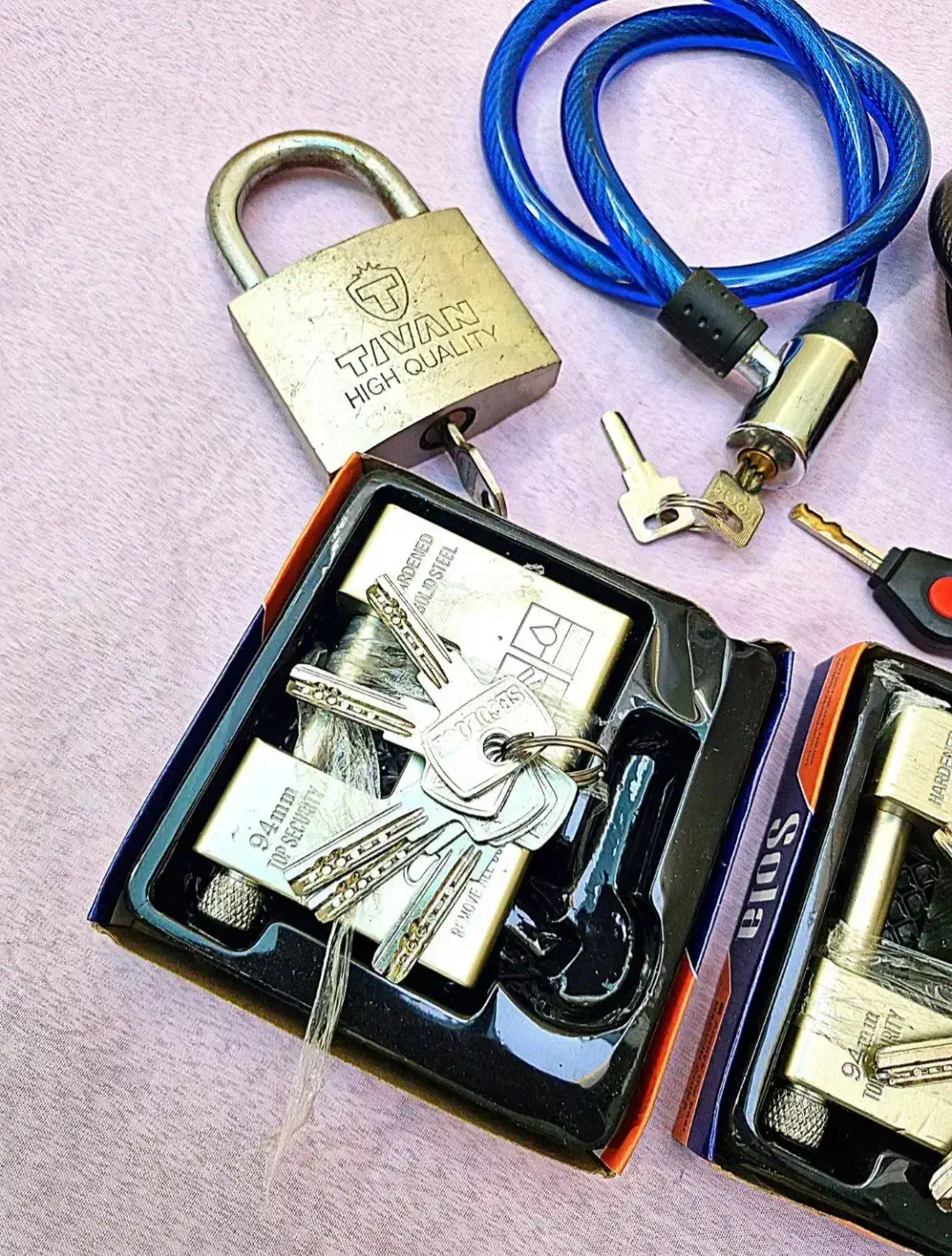 قفل دوچرخه|دوچرخه، اسکیت، اسکوتر|اهواز, بیست متری شهرداری|دیوار