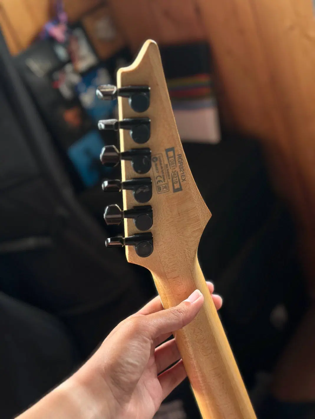 ibanez rg 321ex|گیتار، بیس، امپلیفایر|رشت, منظریه|دیوار