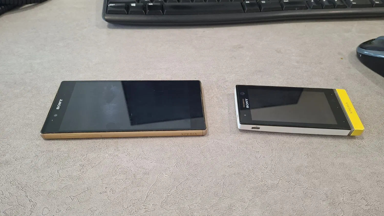 Sony Xperia u & Z5 dual|موبایل|تهران, دریا|دیوار