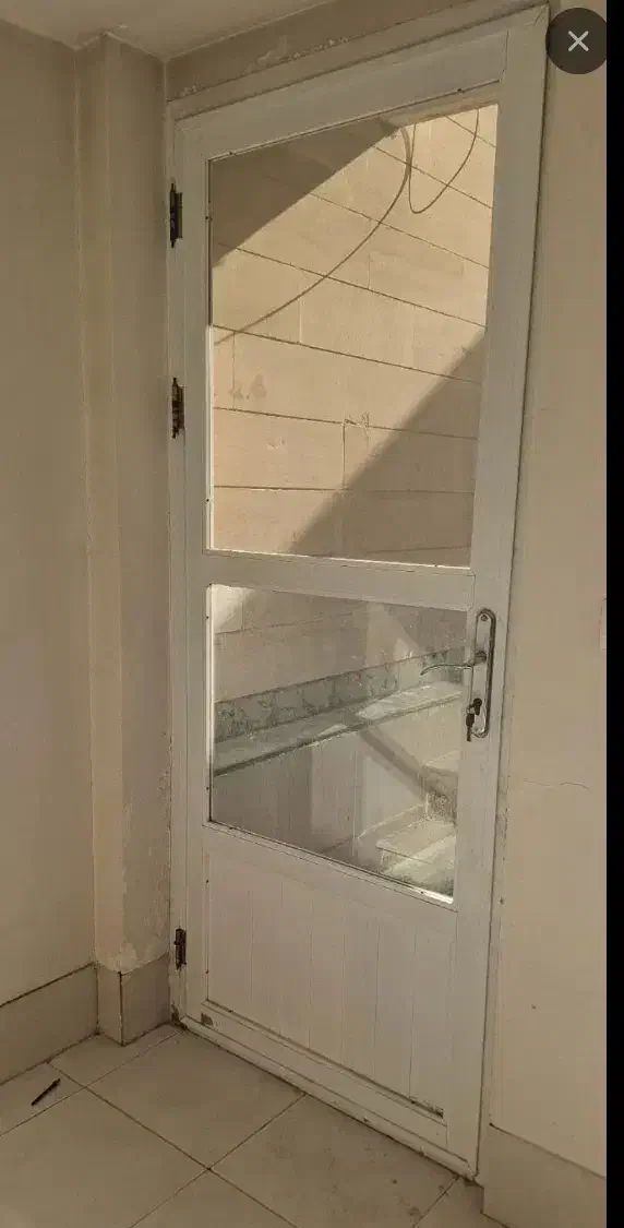 درب آلومینیومی ورودی بزرگ در حد نو|مصالح و تجهیزات ساختمان|مشهد, شهرک رازی (شهرک غرب)|دیوار