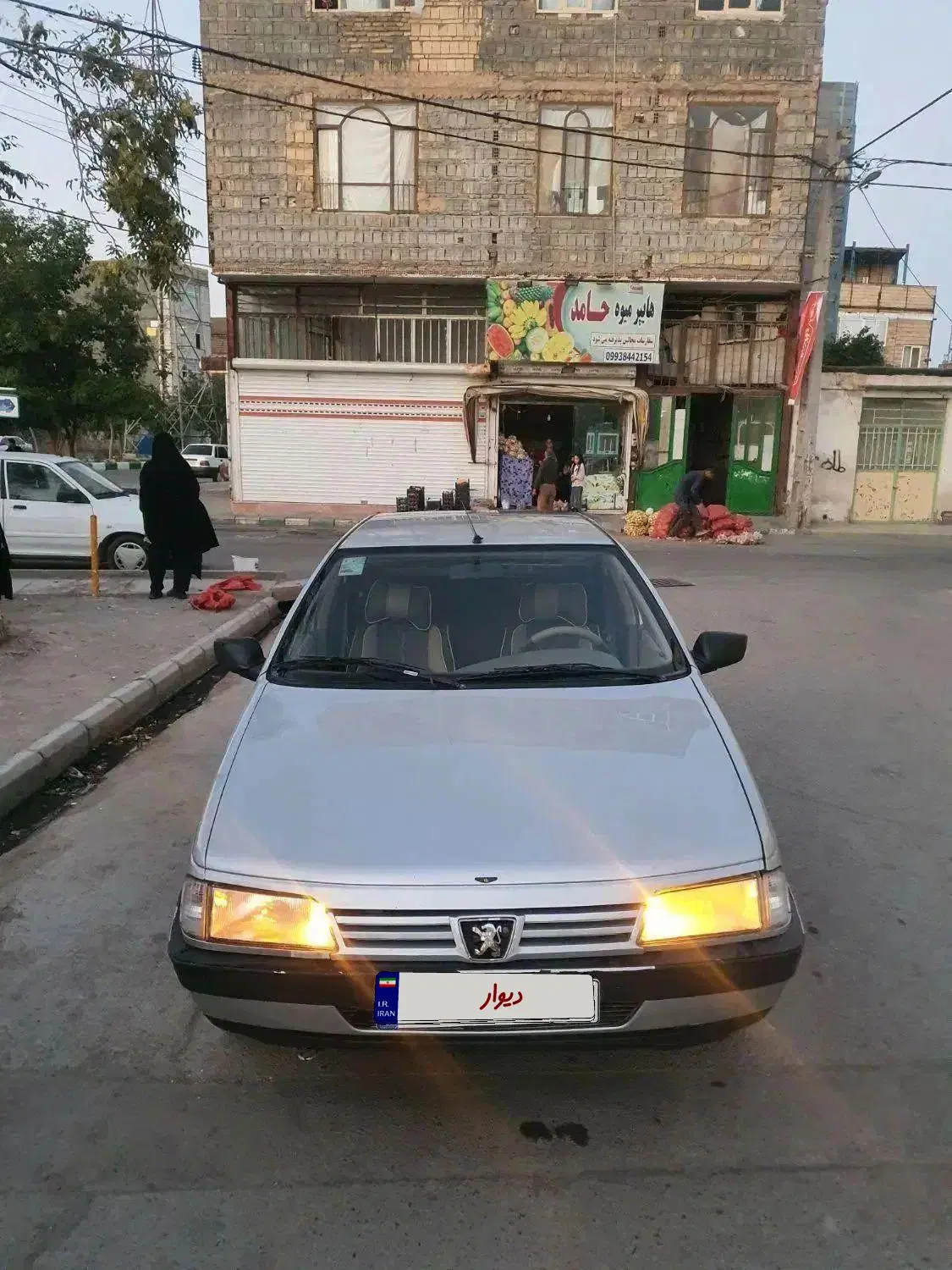 پژو ۴۰۵|خودرو سواری و وانت|مشهد, ایوان|دیوار