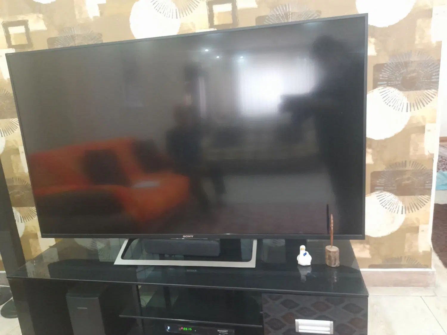 LED|تلویزیون و پروژکتور|رشت, چله خانه|دیوار