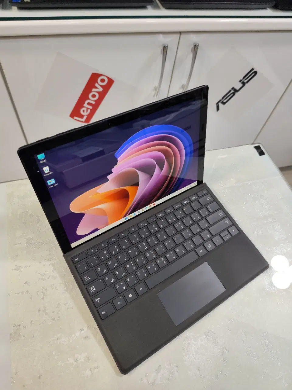Surface|رایانه همراه|جوانرود, |دیوار