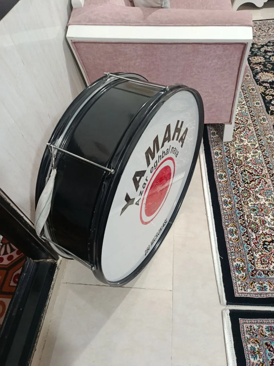 طبل درحدنو|درام و پرکاشن|کرمانشاه, |دیوار