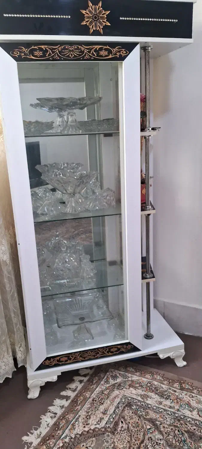 بوفه|بوفه، ویترین، کنسول|قم, ولیعصر|دیوار