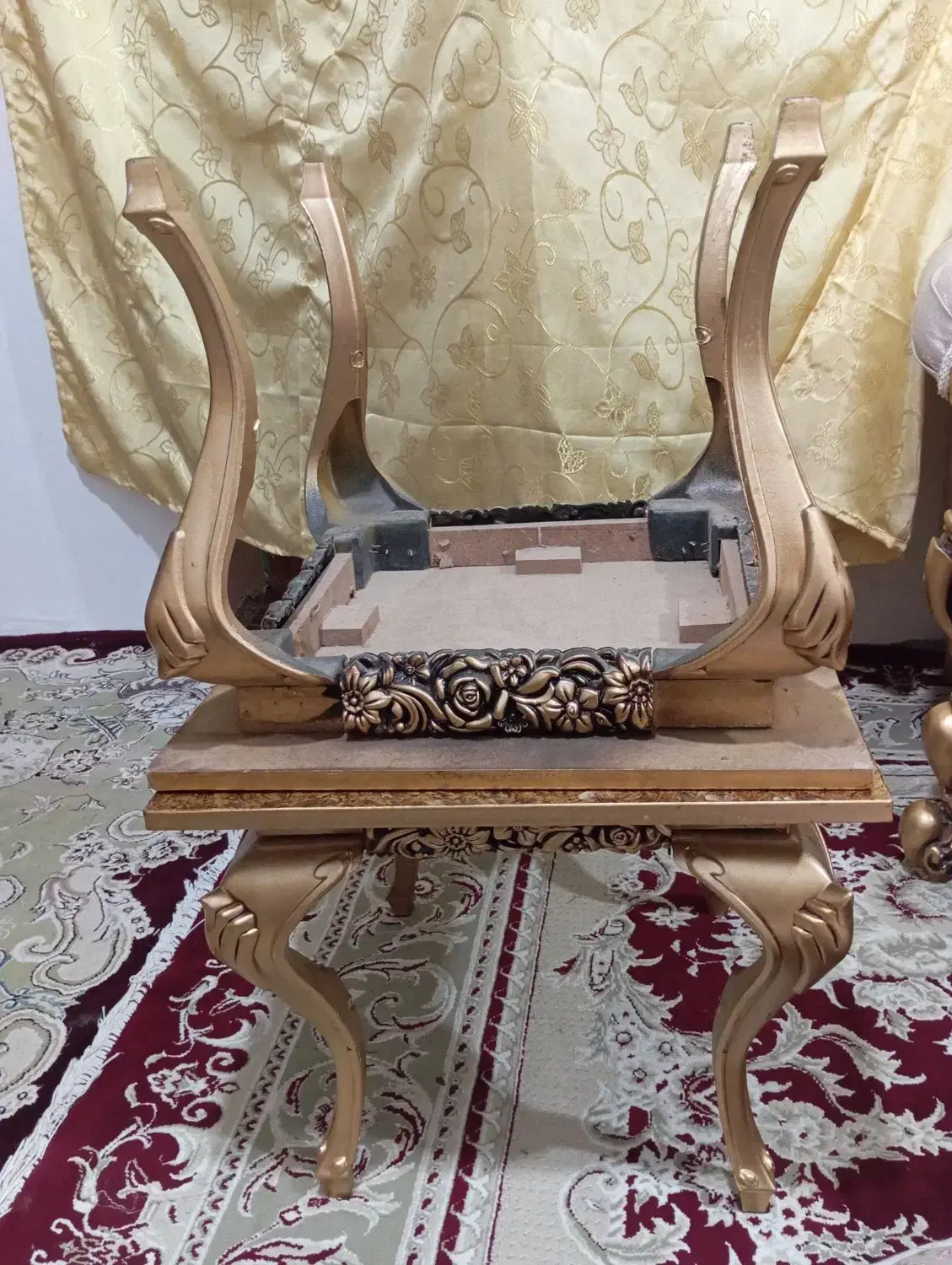 مبل|مبلمان خانگی و میز عسلی|یامچی, |دیوار