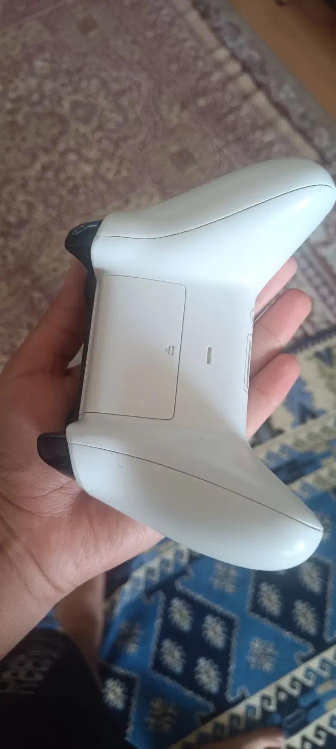 Xbox One s|کنسول، بازی ویدئویی و آنلاین|پرند, فاز ۵|دیوار