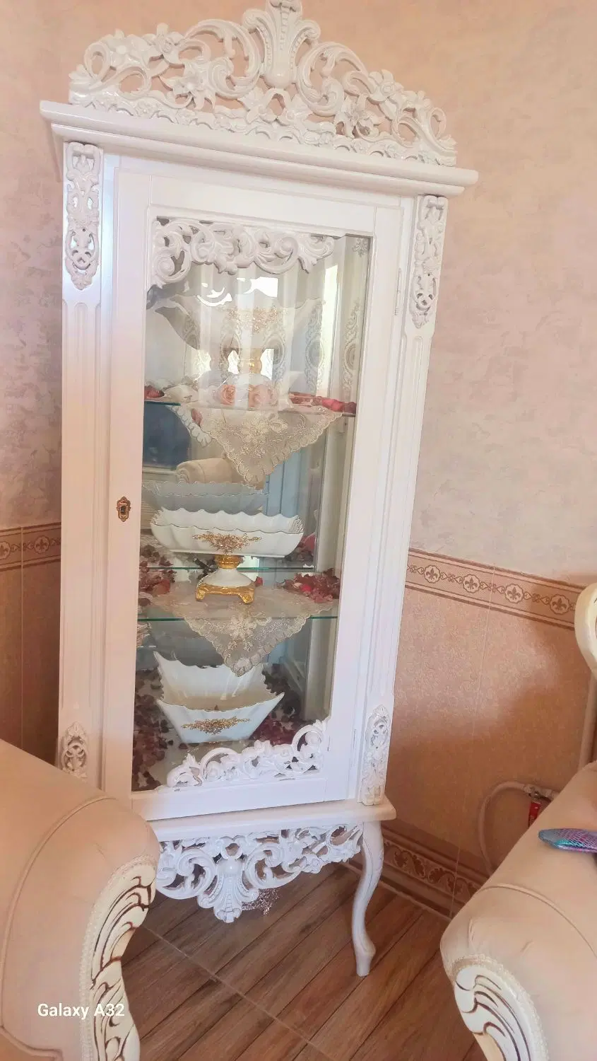 گنجه نو|بوفه، ویترین، کنسول|جلگه رخ, |دیوار