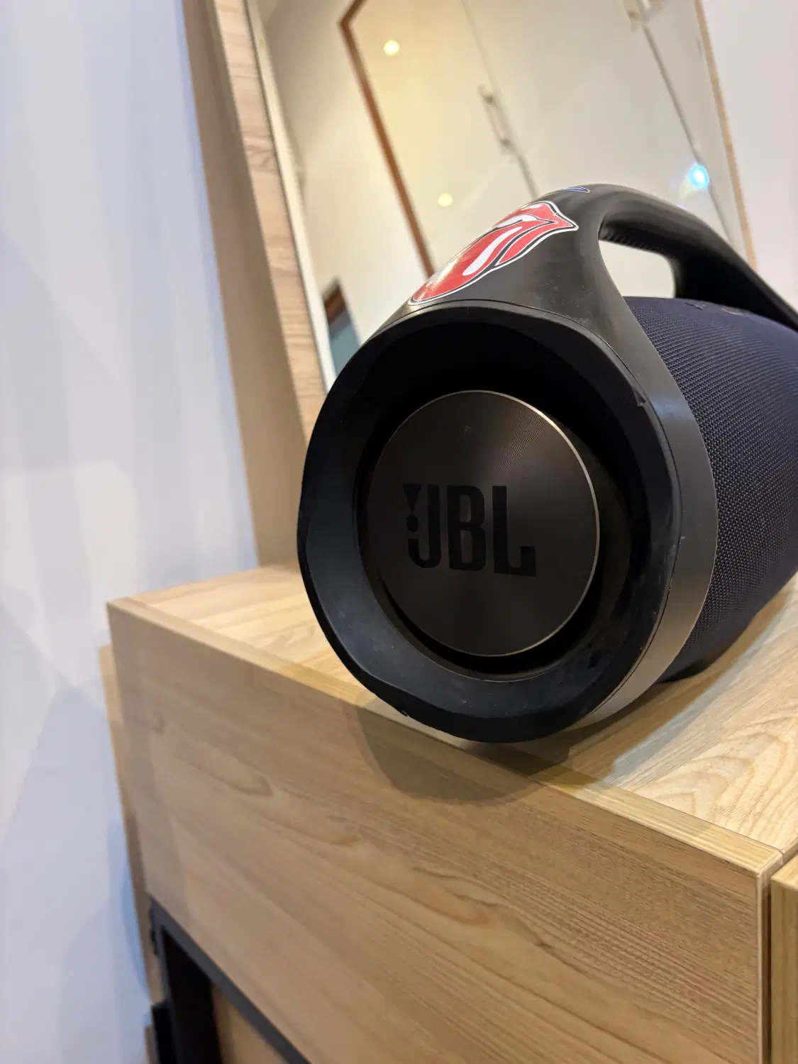 Jbl boombox|سیستم صوتی خانگی|رویان, |دیوار