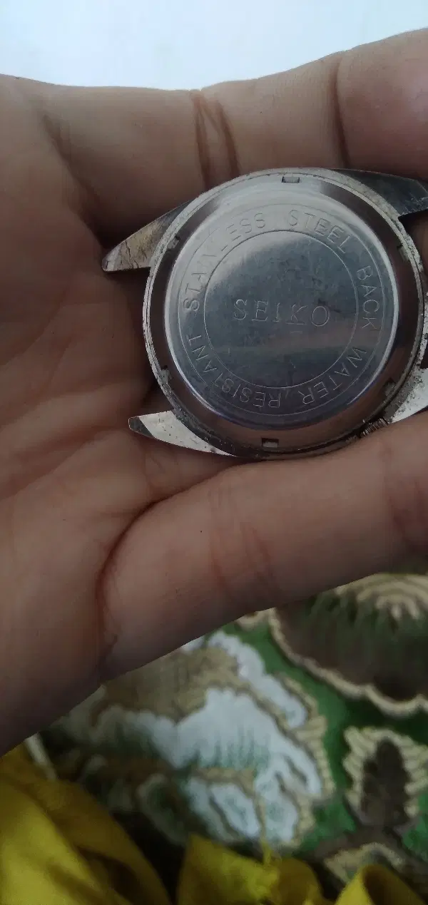 ساعت|ساعت|ایلام, |دیوار