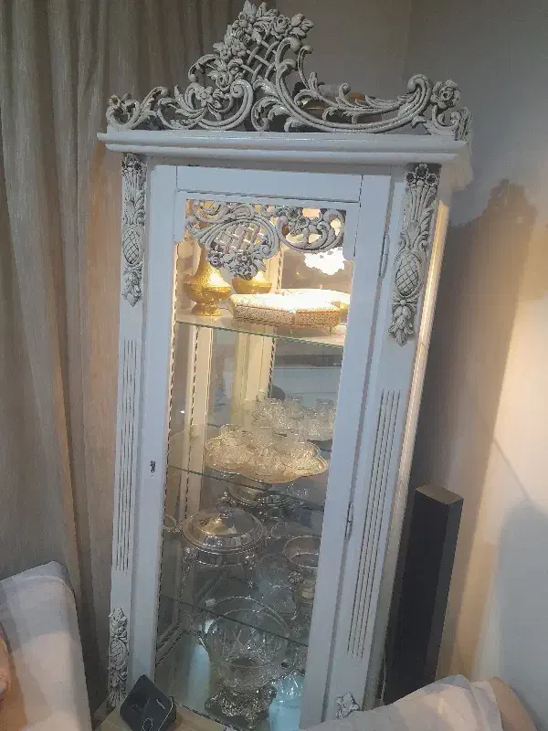 ویترین|بوفه، ویترین، کنسول|شیراز, فرهنگ شهر|دیوار