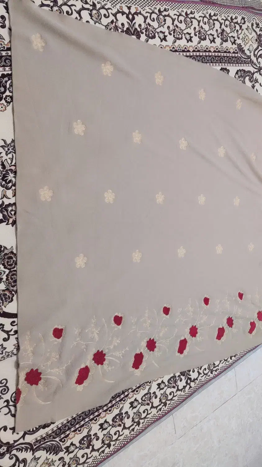 پارچه|لوازم خیاطی و بافتنی|تبریز, |دیوار